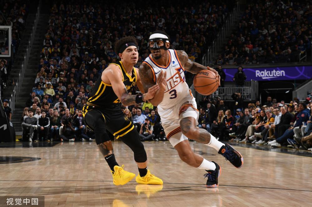 績打下了堅 績打下了堅